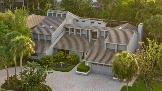 4891 PEREGRINE POINT E, Sarasota, FL 34231