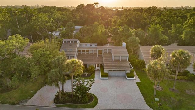 4891 PEREGRINE POINT E, Sarasota, FL 34231