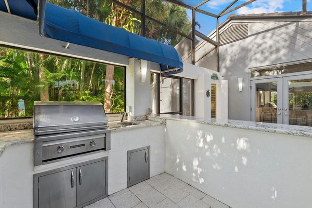 4891 PEREGRINE POINT E, Sarasota, FL 34231