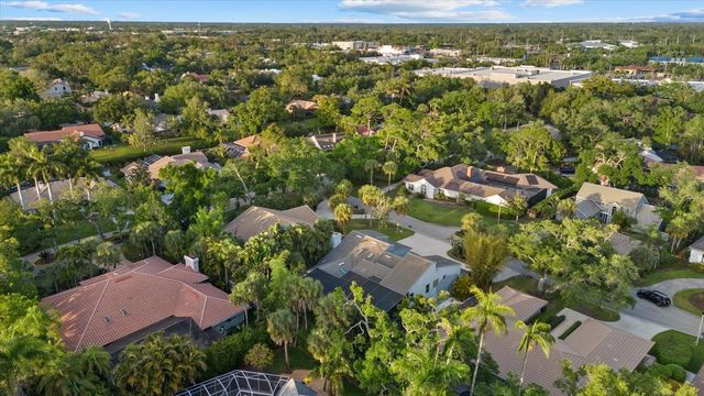 4891 PEREGRINE POINT E, Sarasota, FL 34231