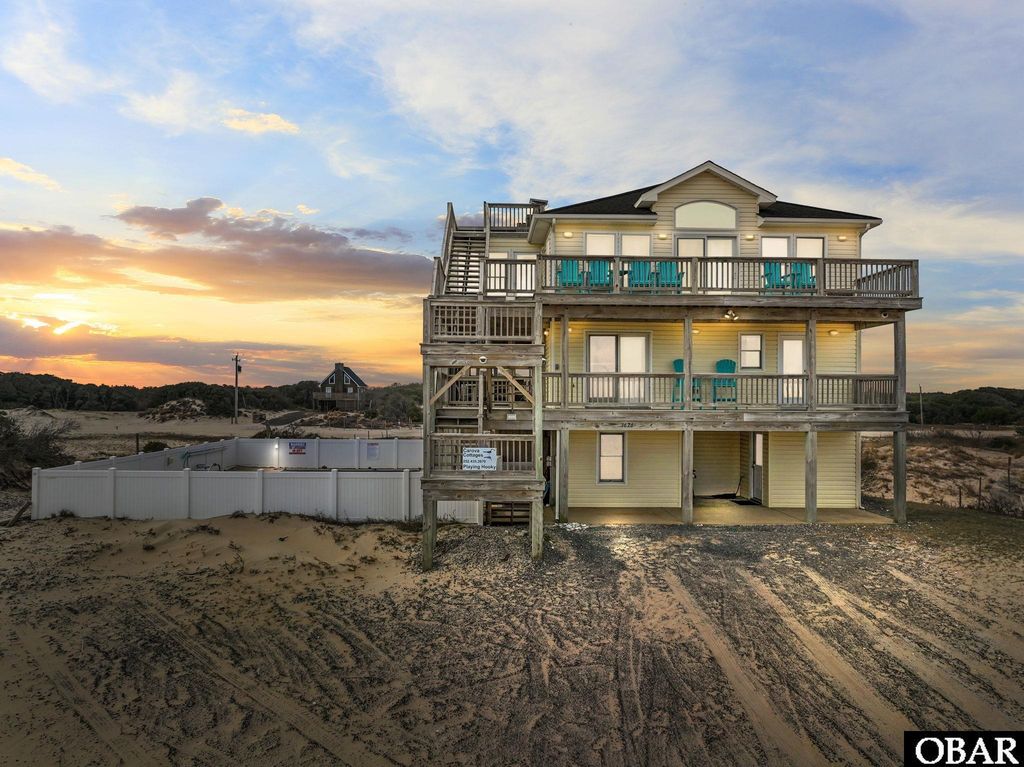 Image 1 of property listing at 1626 Sandpiper Road Lot 11, Corolla, NC 27927