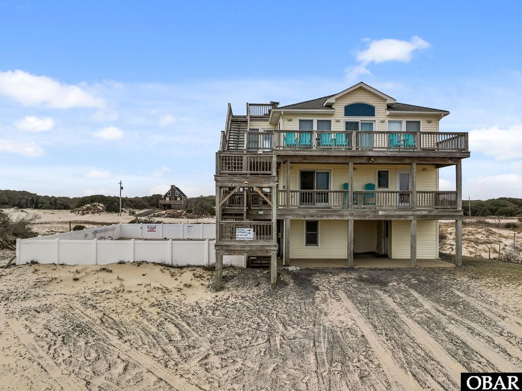 Image 2 of property listing at 1626 Sandpiper Road Lot 11, Corolla, NC 27927