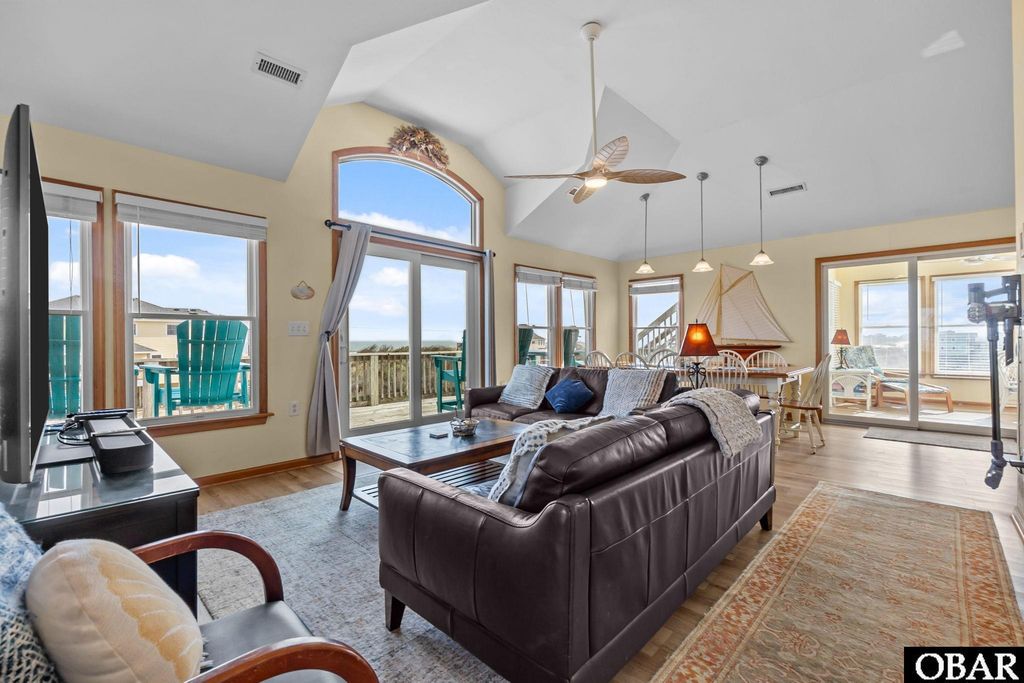 Image 18 of property listing at 1626 Sandpiper Road Lot 11, Corolla, NC 27927