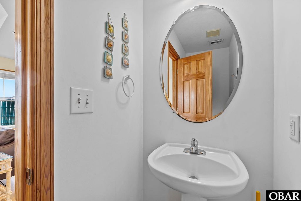 Image 38 of property listing at 1626 Sandpiper Road Lot 11, Corolla, NC 27927