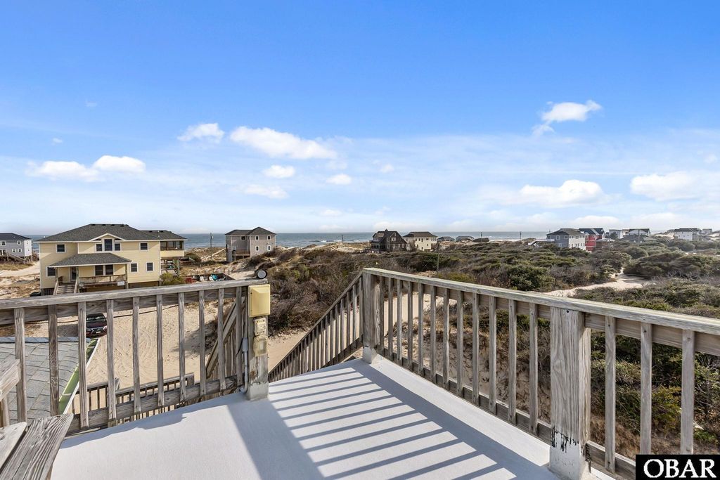 Image 9 of property listing at 1626 Sandpiper Road Lot 11, Corolla, NC 27927