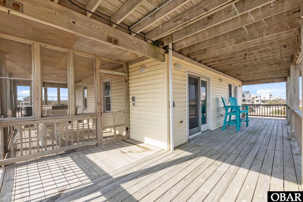 Image 10 of property listing at 1626 Sandpiper Road Lot 11, Corolla, NC 27927