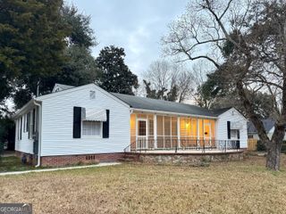 155 Calloway Drive, Macon, GA 31204