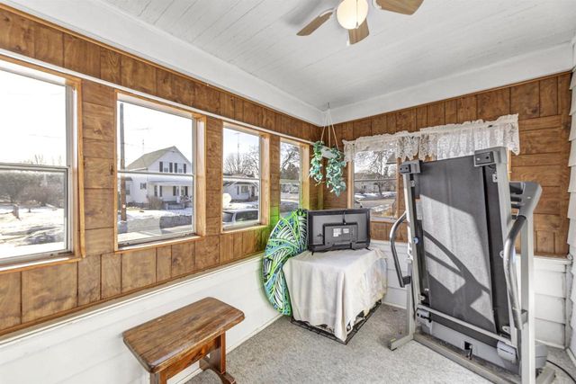 1012 GREEN STREET, Manitowoc, WI 54220