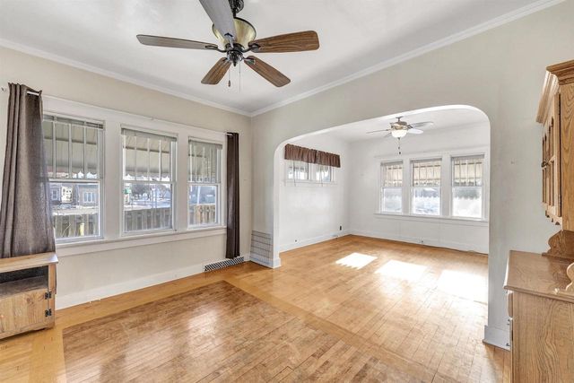 1012 GREEN STREET, Manitowoc, WI 54220