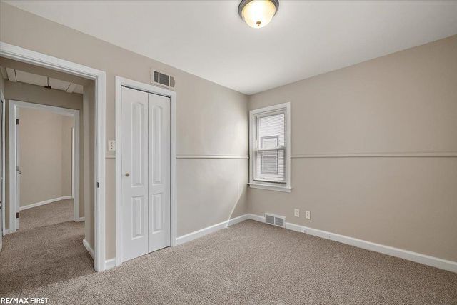 20625 Avalon Street, St Clair Shores, MI 48080