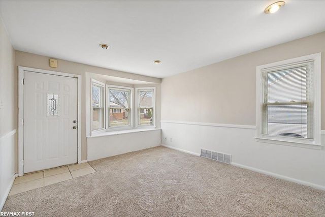 20625 Avalon Street, St Clair Shores, MI 48080