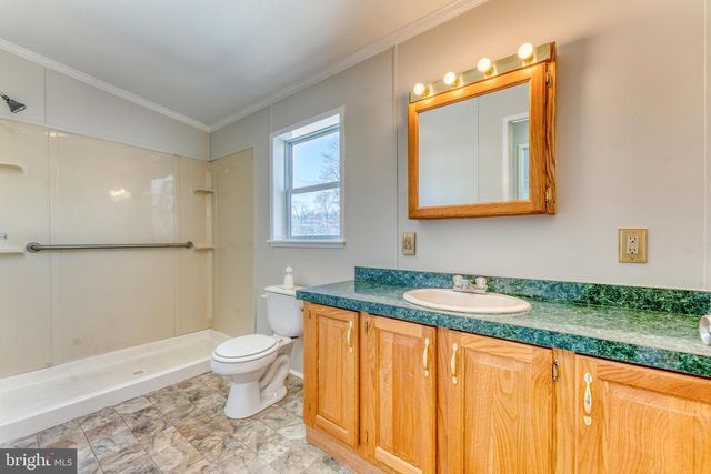 1405 Farrell Ave Trlr 339, Cherry Hill, NJ 08002