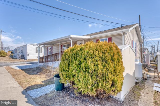 1405 Farrell Ave Trlr 339, Cherry Hill, NJ 08002