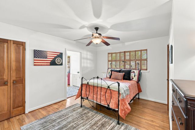 1122 W Main Street, Waxahachie, TX 75165