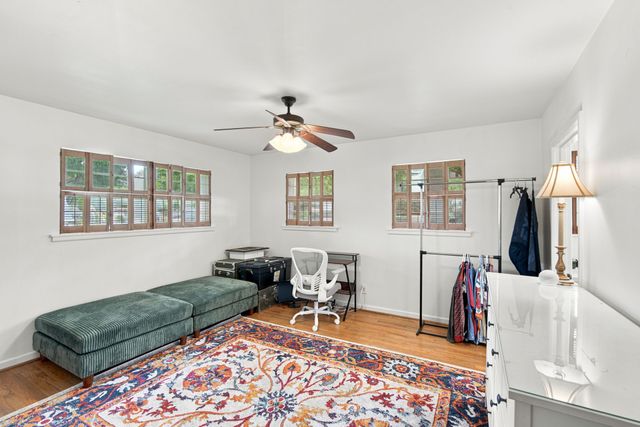 1122 W Main Street, Waxahachie, TX 75165
