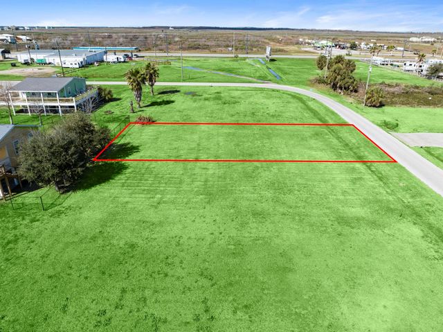 979 Wommack, Crystal Beach, TX 77650