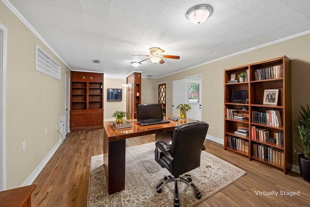 506 N Pacific Street, Mineola, TX 75773