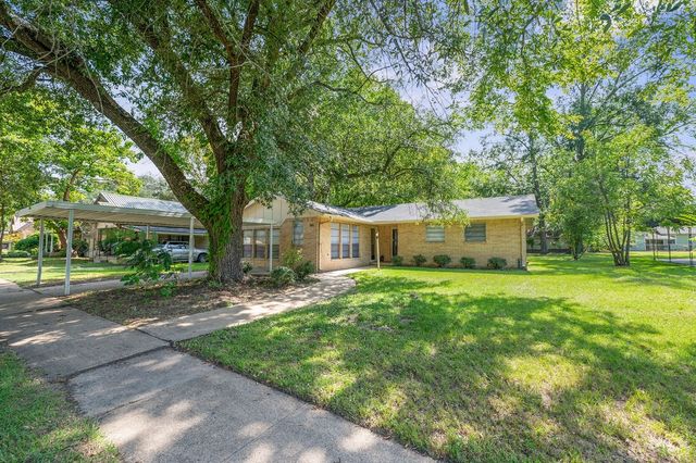 506 N Pacific Street, Mineola, TX 75773