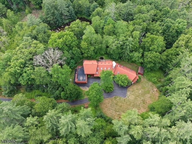 229 Clove Road, Montague Twp., NJ 07827