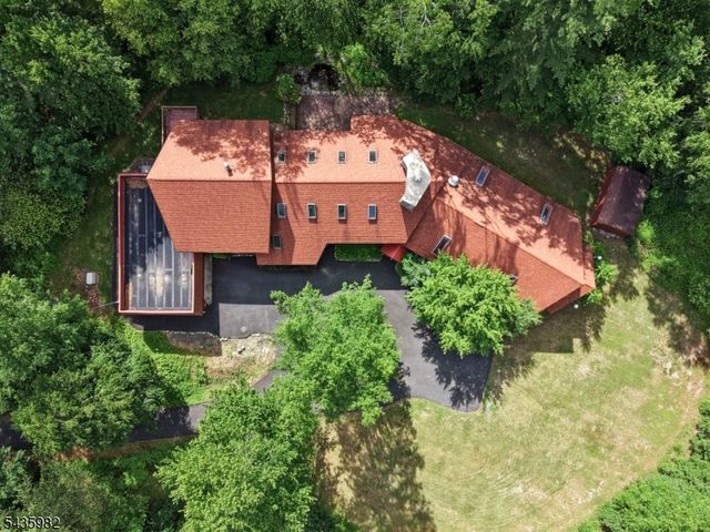 229 Clove Road, Montague Twp., NJ 07827