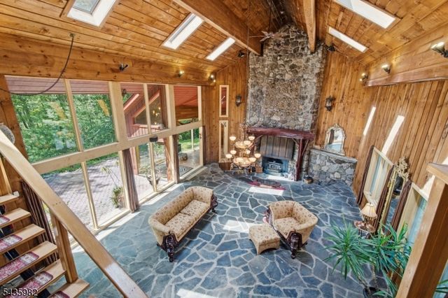 229 Clove Road, Montague Twp., NJ 07827
