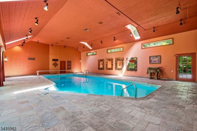 229 Clove Road, Montague Twp., NJ 07827