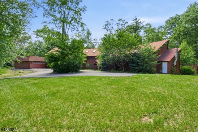 229 Clove Road, Montague Twp., NJ 07827