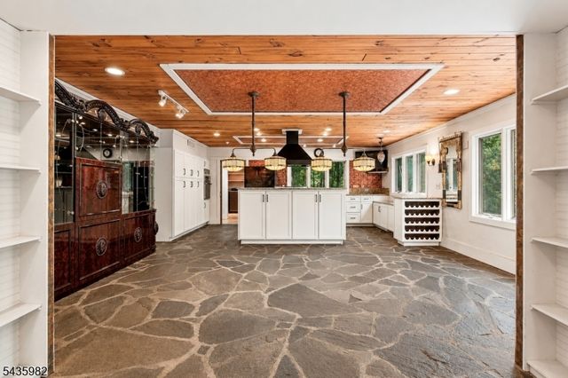 229 Clove Road, Montague Twp., NJ 07827