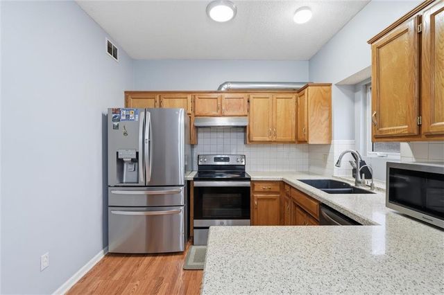 1507 E 123rd Street, Olathe, KS 66061