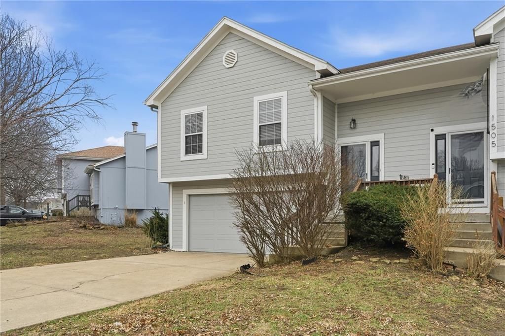 1507 E 123rd Street, Olathe, KS 66061