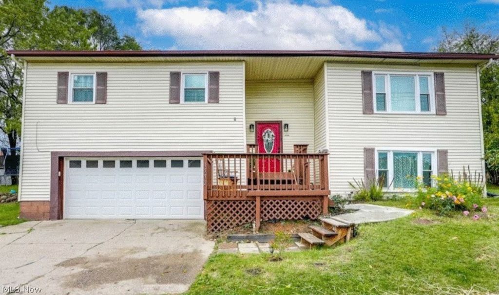 1572 Josephine Avenue, Lakemore, OH 44250