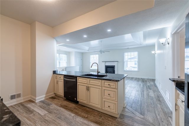 234 Adams Pointe Blvd 2, Adams Twp, PA 16046