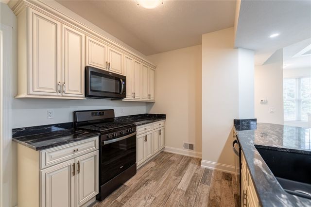 234 Adams Pointe Blvd 2, Adams Twp, PA 16046