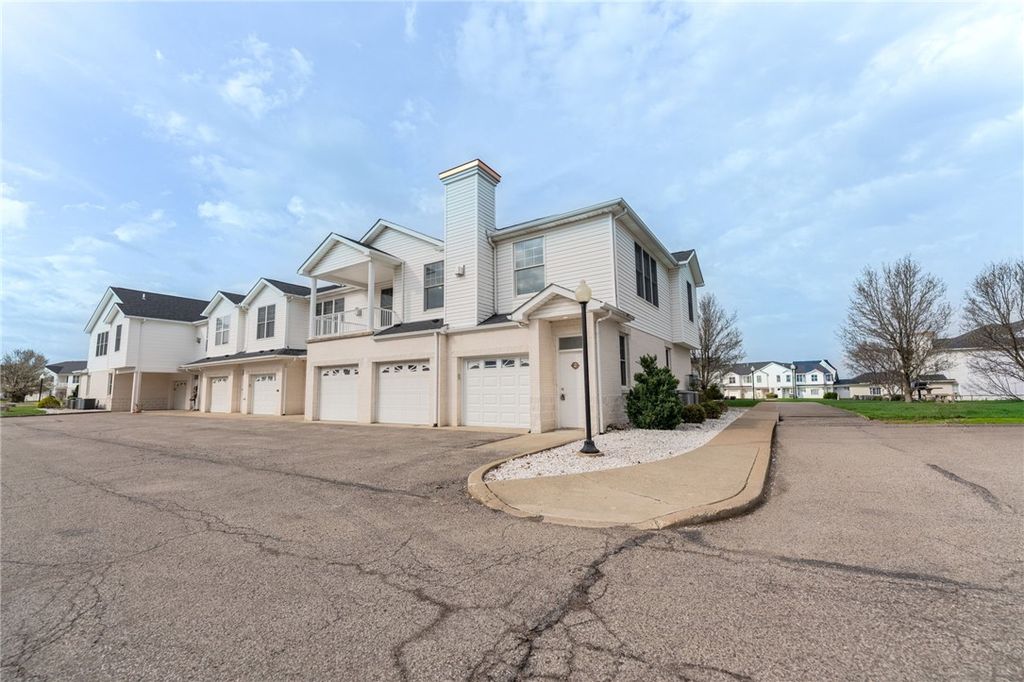 234 Adams Pointe Blvd 2, Adams Twp, PA 16046