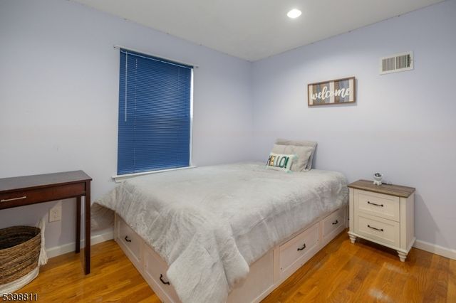 663 S Park St, Elizabeth City, NJ 07206