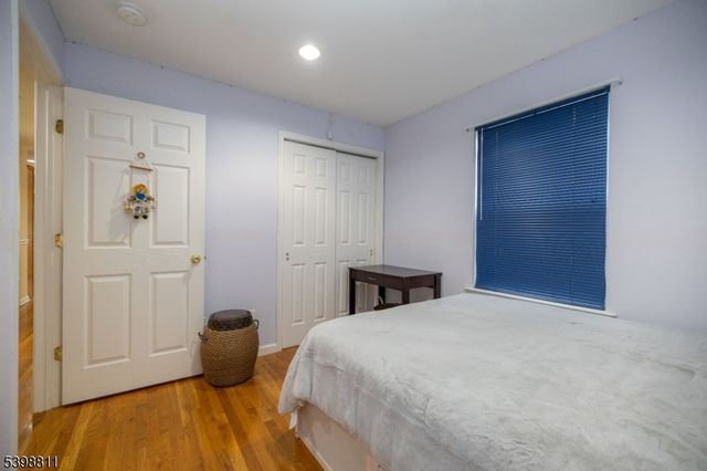 663 S Park St, Elizabeth City, NJ 07206