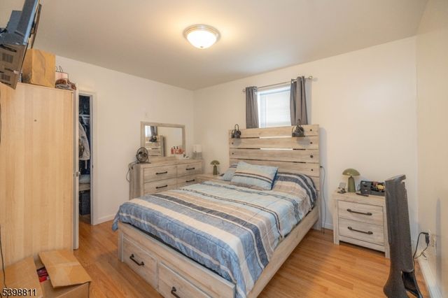 663 S Park St, Elizabeth City, NJ 07206