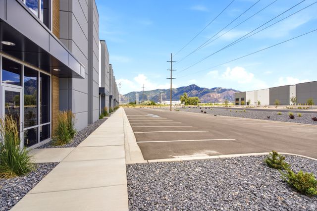 1610 W 2350 N, Farr West, UT 84404