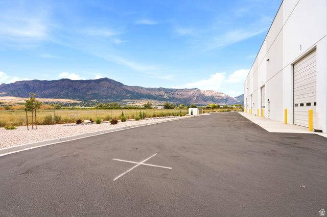 1610 W 2350 N, Farr West, UT 84404