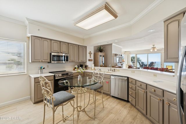 8601 Surf Drive 1E, Panama City, FL 32408