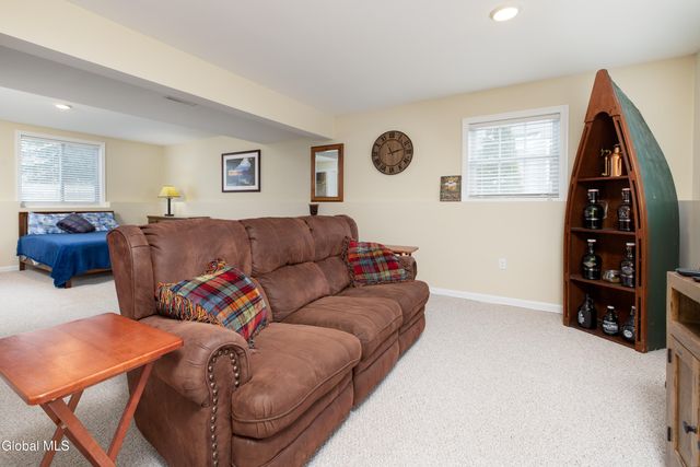 20 Quarry Circle Way, Hudson Falls, NY 12839