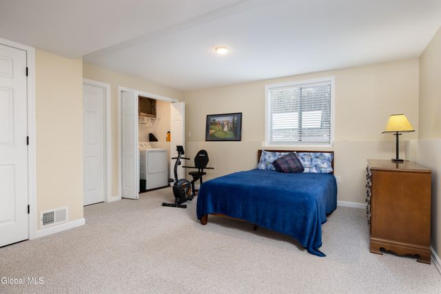 20 Quarry Circle Way, Hudson Falls, NY 12839