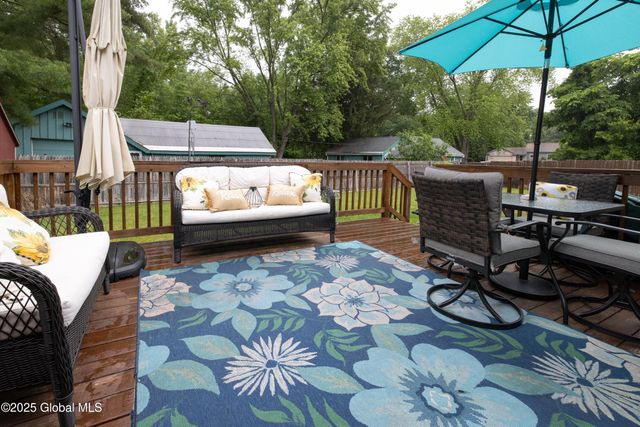 20 Quarry Circle Way, Hudson Falls, NY 12839