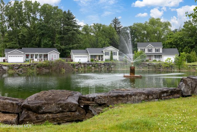 20 Quarry Circle Way, Hudson Falls, NY 12839