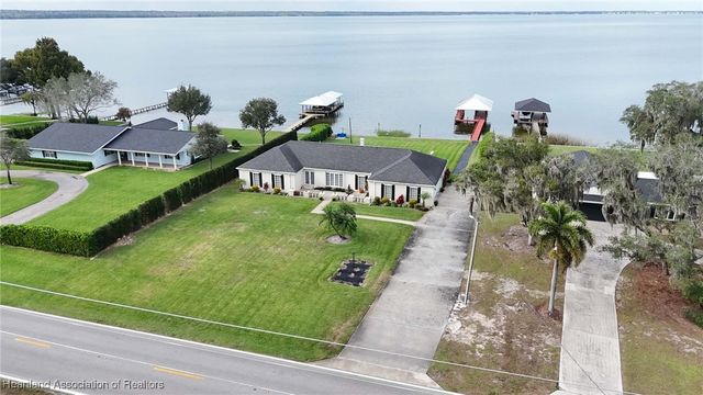 275 Catfish Creek Road, Lake Placid, FL 33852