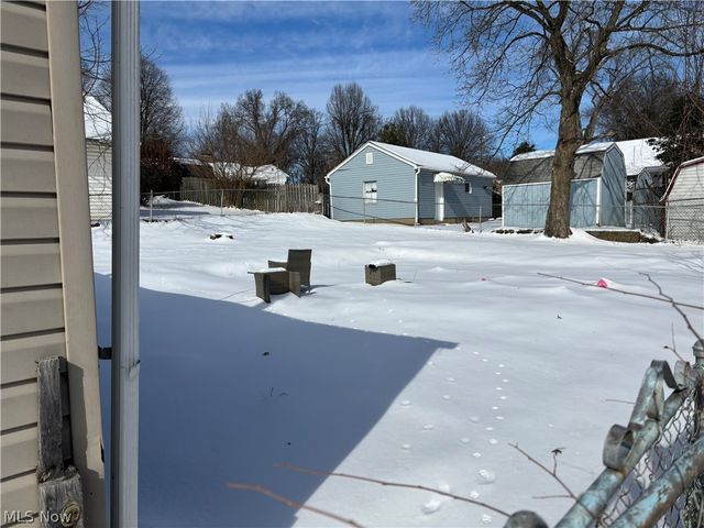 1317 40th Street, Parkersburg, WV 26104