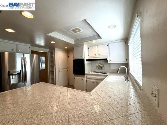 3740 Roundhill Dr, Pittsburg, CA 94565