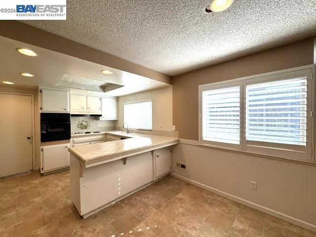3740 Roundhill Dr, Pittsburg, CA 94565