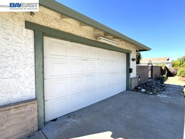 3740 Roundhill Dr, Pittsburg, CA 94565