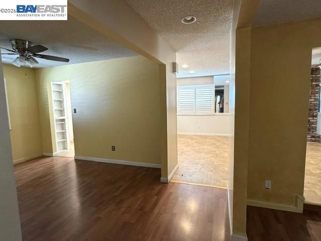 3740 Roundhill Dr, Pittsburg, CA 94565